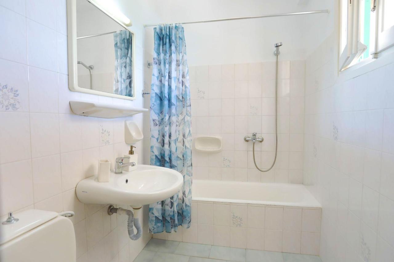 Spiros Saint Stephanos Apartament
